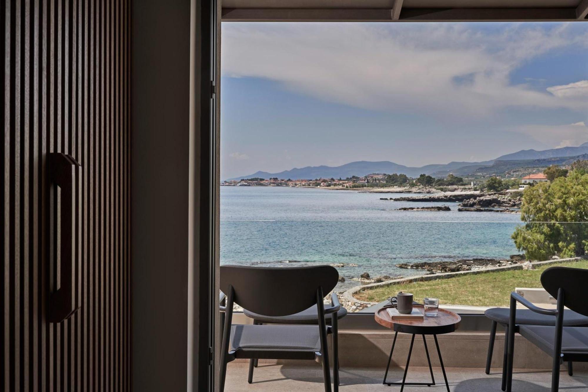 Beachfront Alassa Villas With Private Pools Kotronion  Экстерьер фото